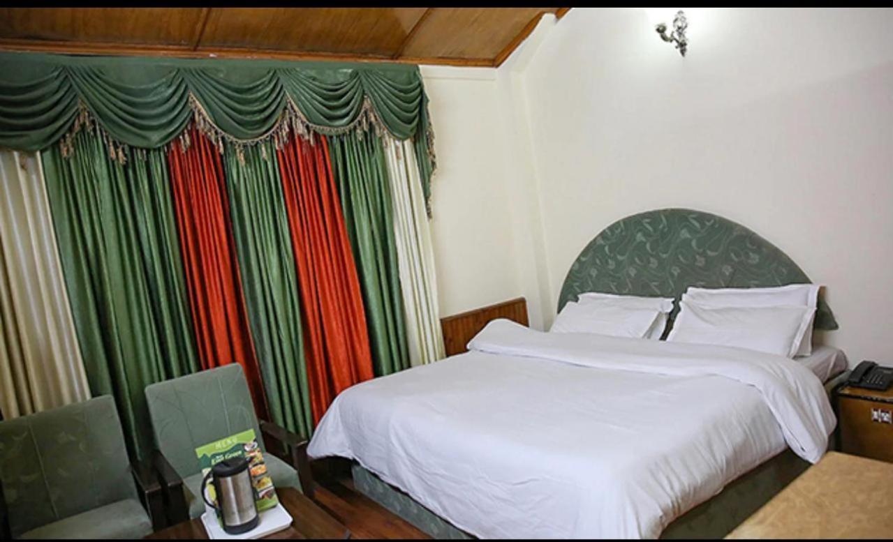 Mha Hotel Ever Green Manali Exteriér fotografie